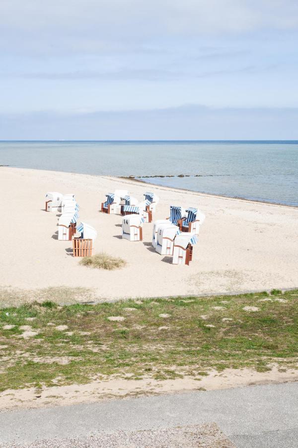 Bades Huk Marina Hotel Hohen Wieschendorf 外观 照片